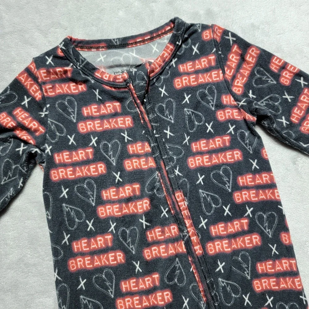 Rad Little Rebels Bamboo 12-18M Heart Breaker Zip Romper‎ Sleeper Black Red